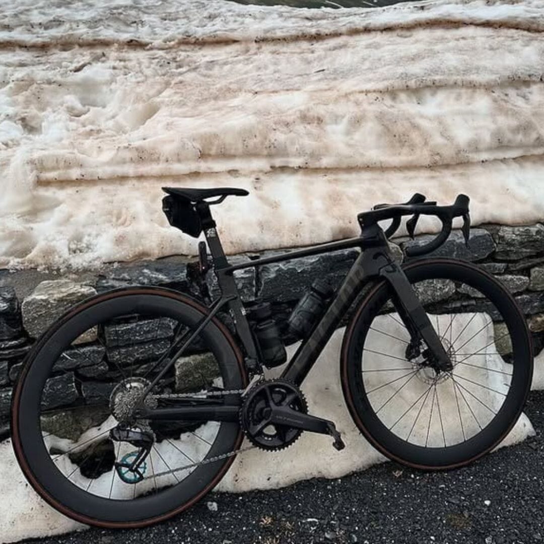 Black Factor Ostro road bike with Garmin Varia rear radar light mounted on aero seatpost