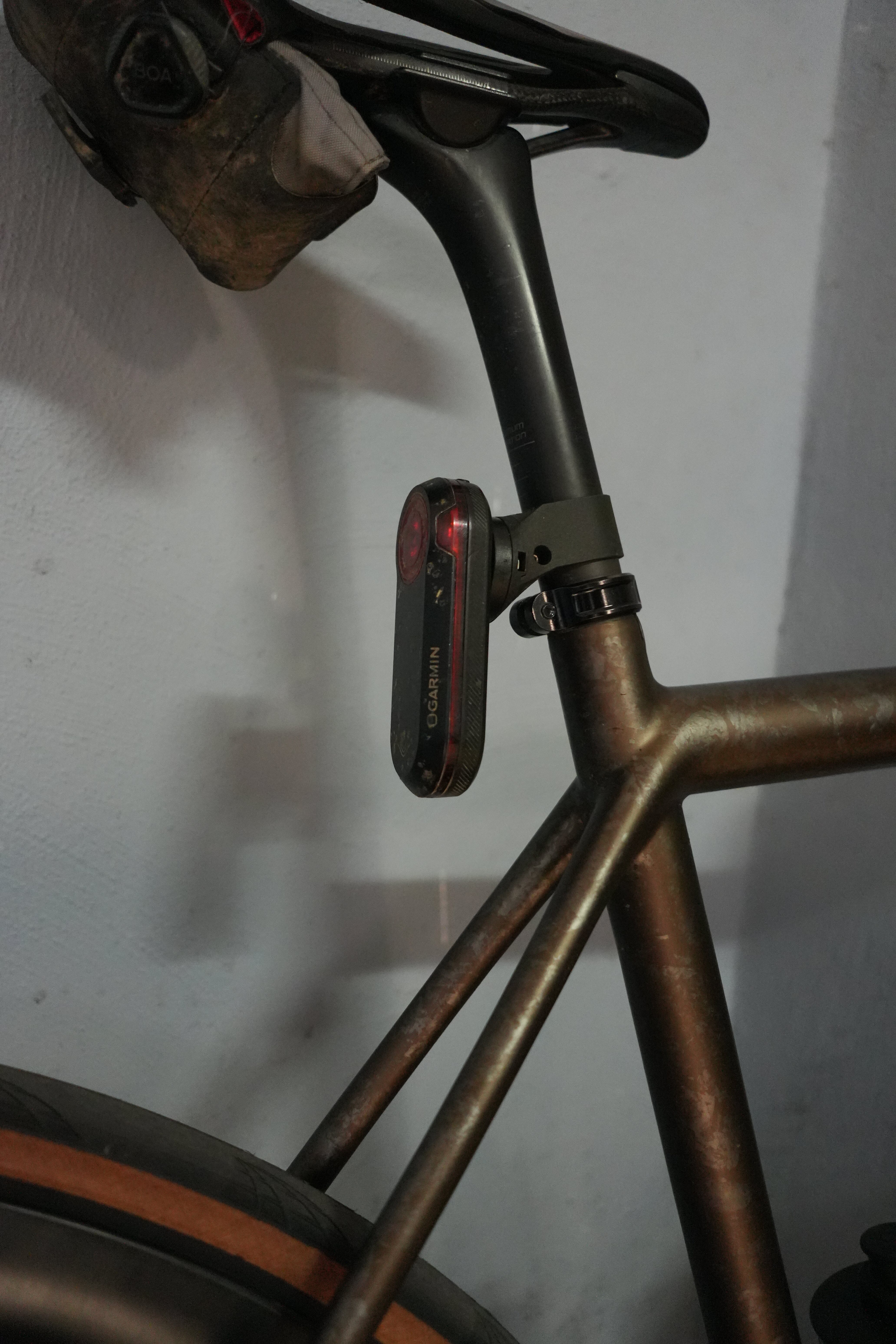 Garmin Varia rear radar light mounted on round 27.2mm seatpost of classic steel road bike