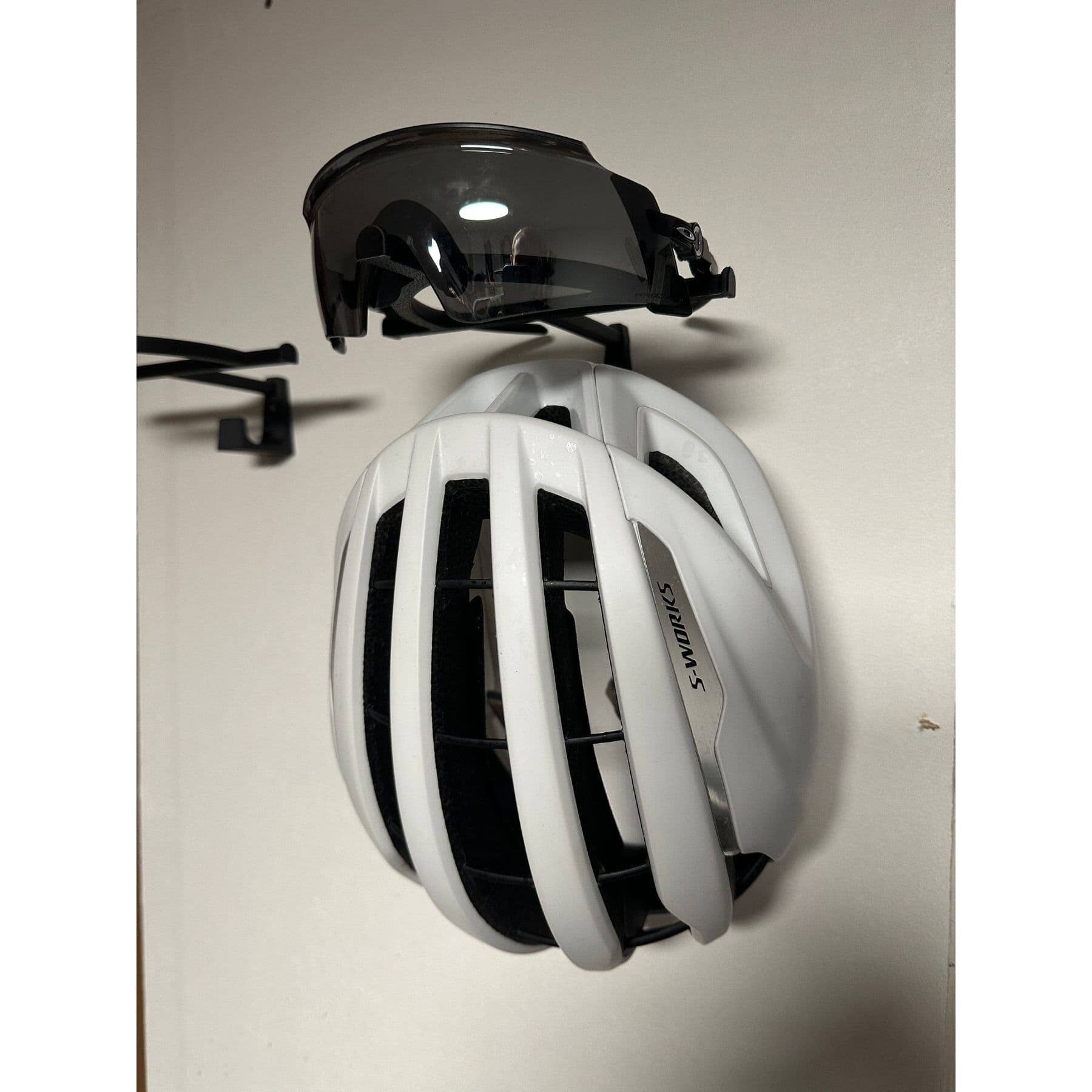 Helmet + Glasses hanger